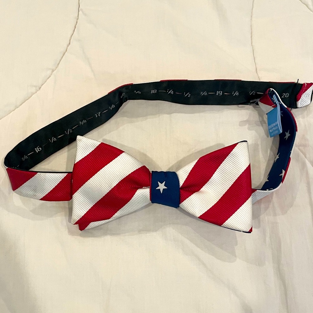 Bow tie